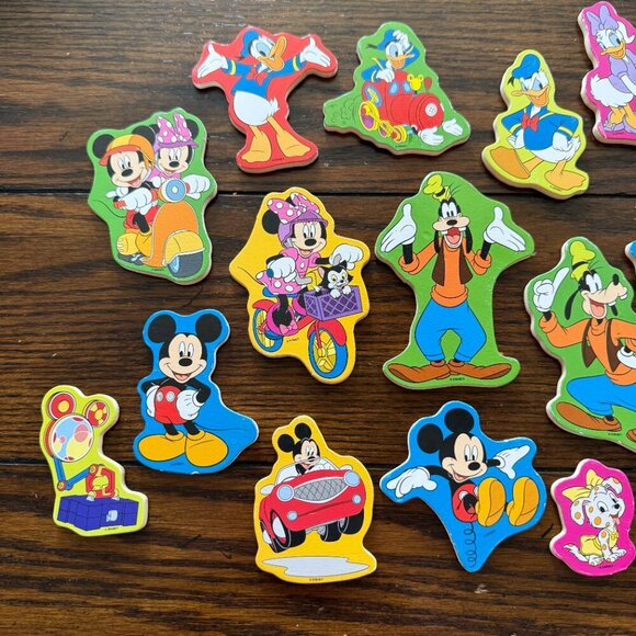 Melissa & Doug Disney Mickey Mouse 19 Wooden Character Magnets in Box - Picture 2 of 6